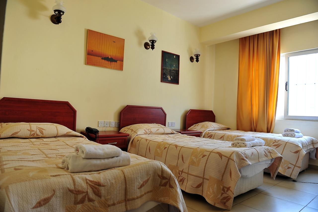 Kasgar Court Hotel Ayia Varvara Exterior foto
