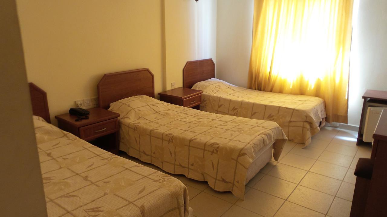 Kasgar Court Hotel Ayia Varvara Exterior foto